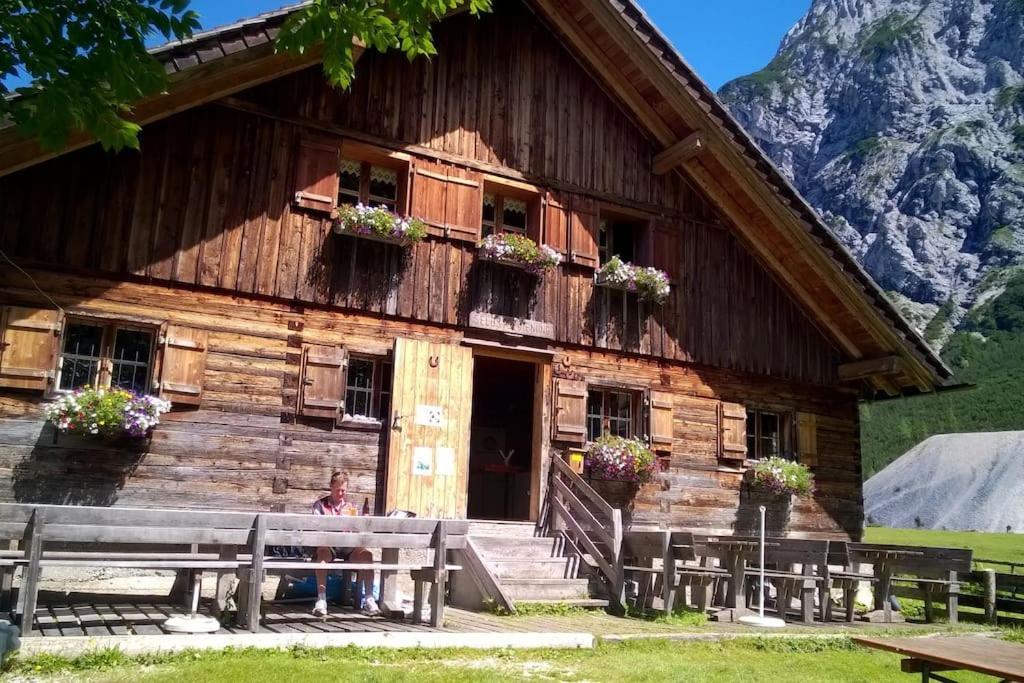 Herberge. 46 Garmisch-Partenkirchen Eksteriør billede